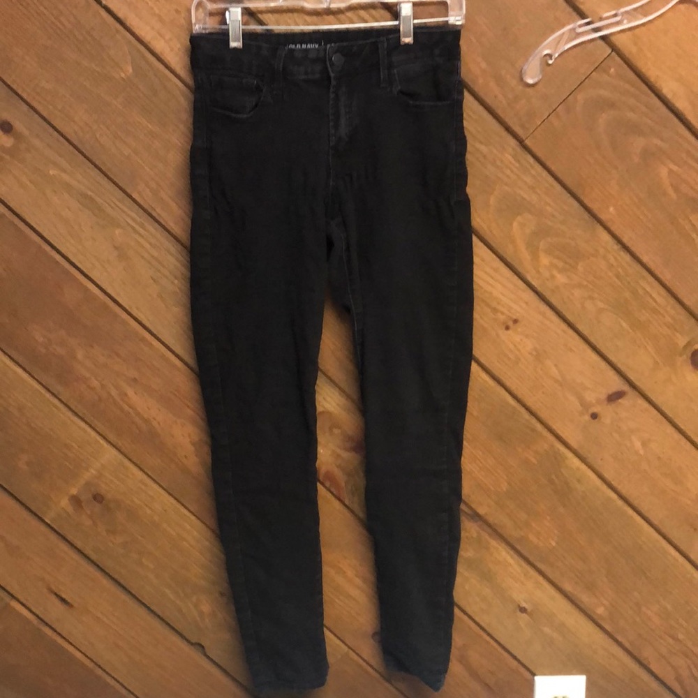 Mid-waisted jeggings
